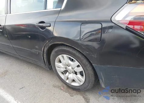 2011 Nissan Altima 2.5 z USA, uszkodzony, nr VIN 1N4AL2AP5BC178173